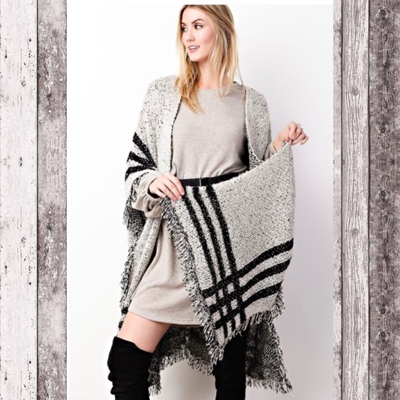 Black & Grey Sweater Poncho Shawl! - Picture 5 of 5
